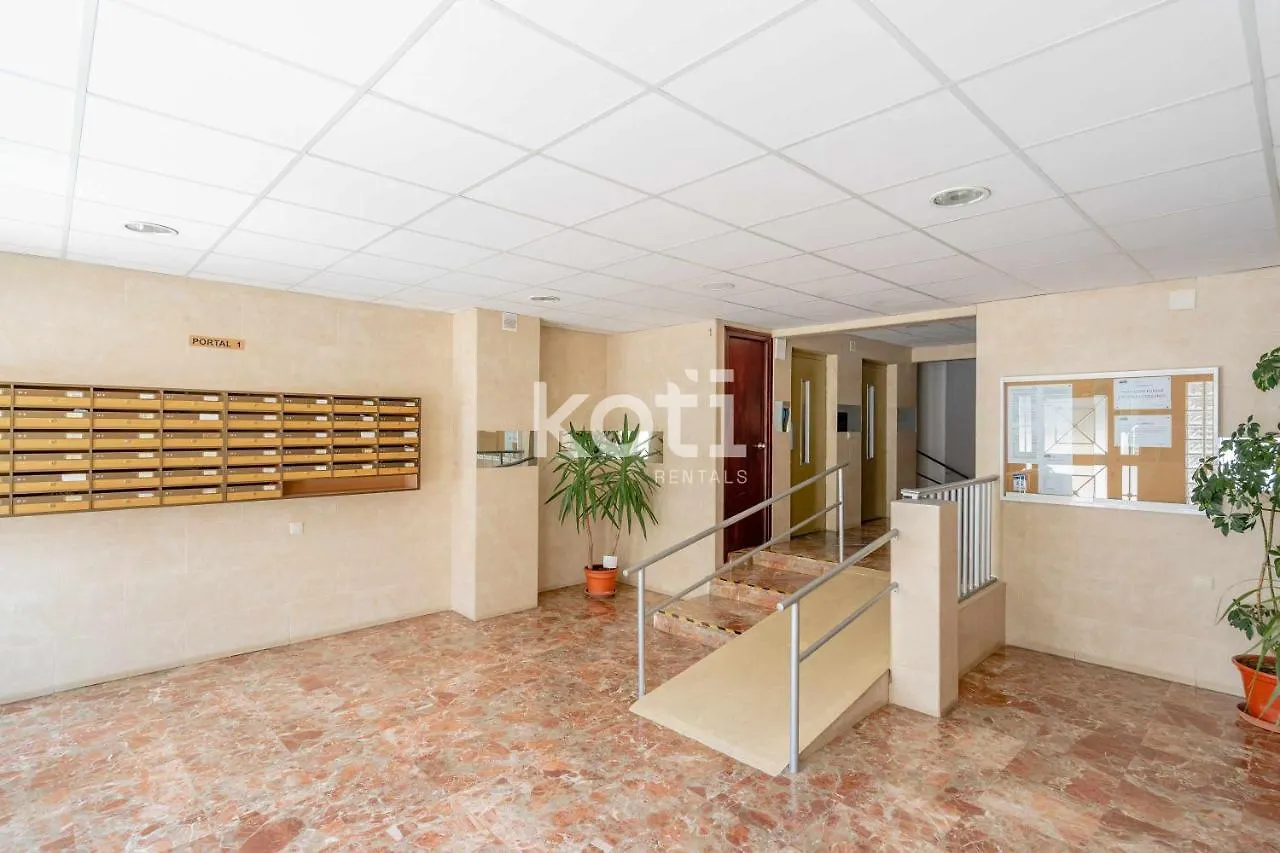 Koti Rentals - Loft In The Center Fuengirola Apartment